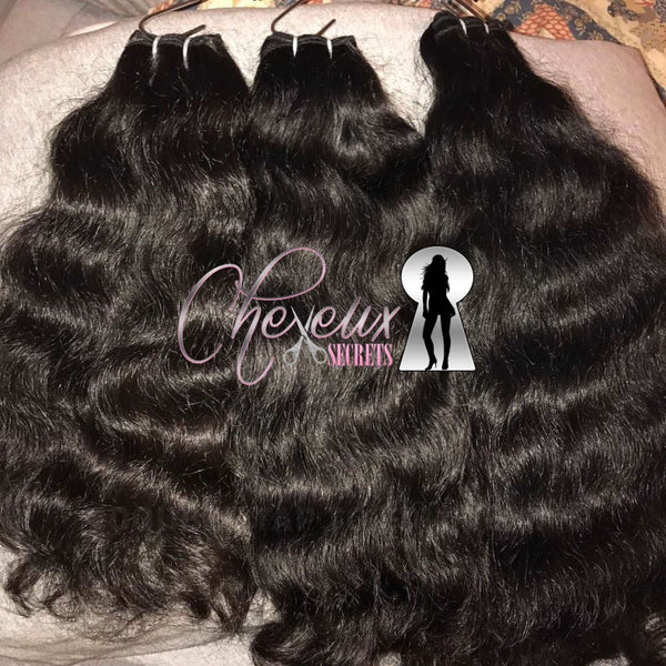 Indian Raw Hair is our most luxurious quality. It is the best quality amongst raw indian hair of all sorts. Cheveux secrets indian hair.